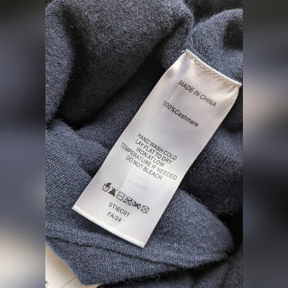 New Quince Women’s True Navy Mongolian Cashmere Straight Leg Pants Medium - Picture 3 of 7